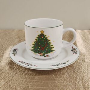 Panstone Christmas Cup and Saucer Set